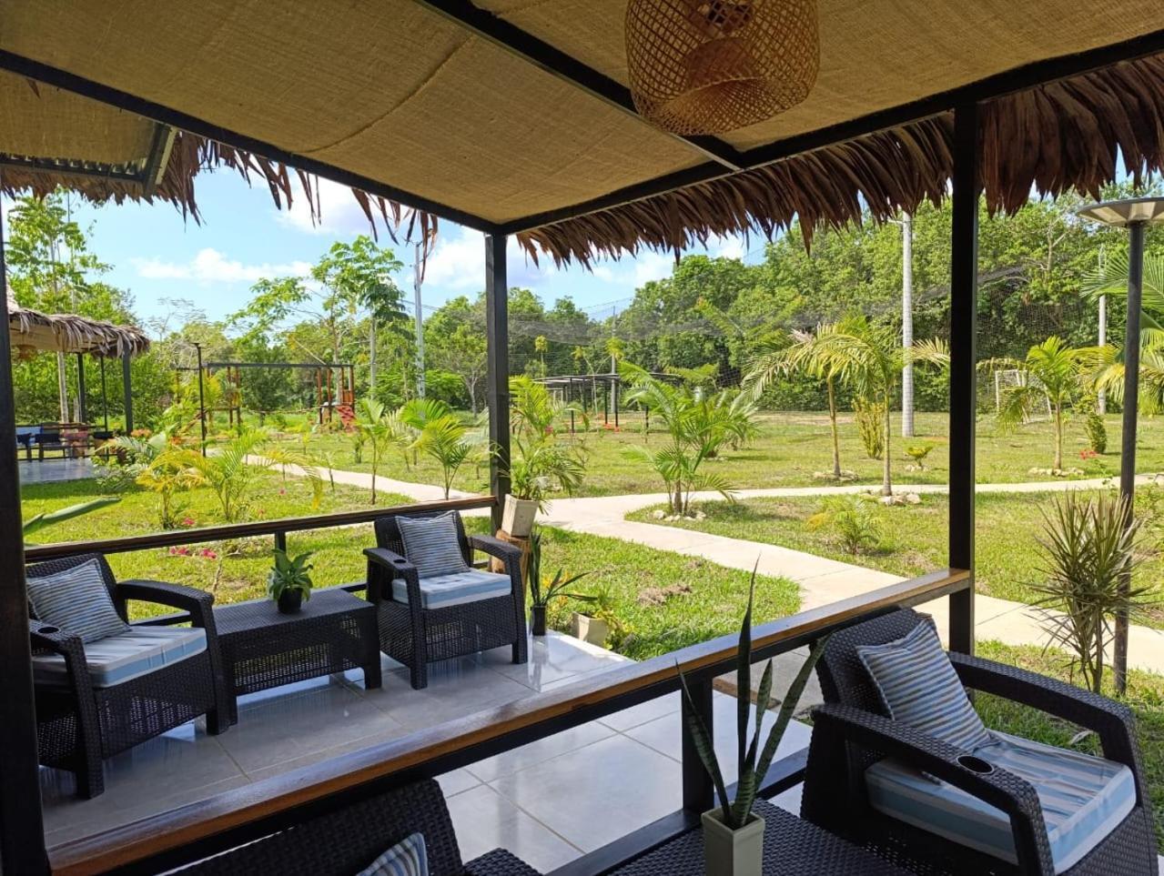 Hotel Boutique Villaliliana 莱蒂西亚 外观 照片
